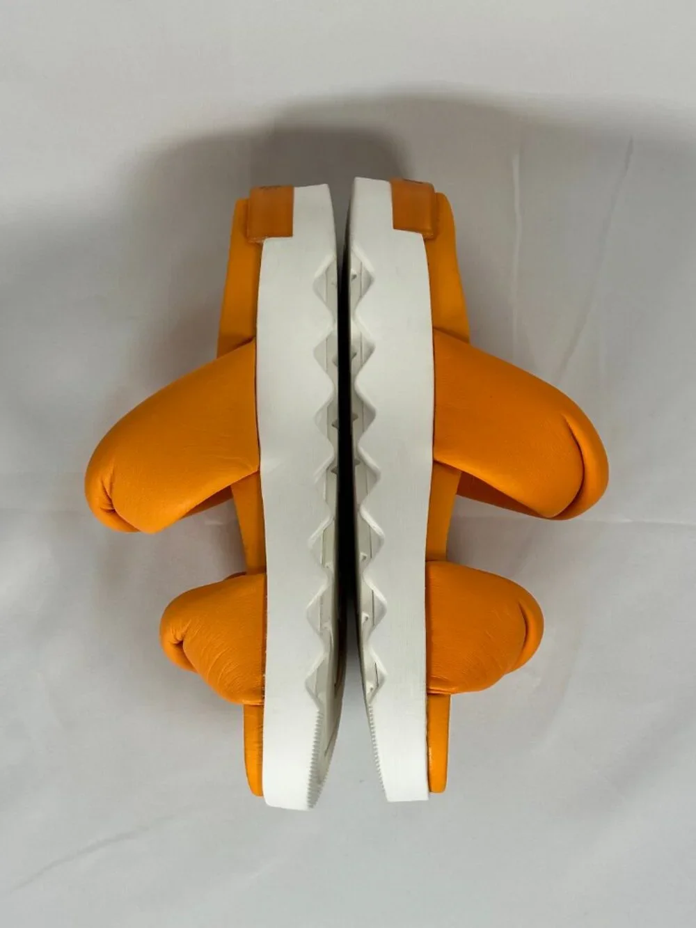 SOREL Viibe Twist Orange Leather Puffy Slide Platform Lug Sandal Sz 6.5